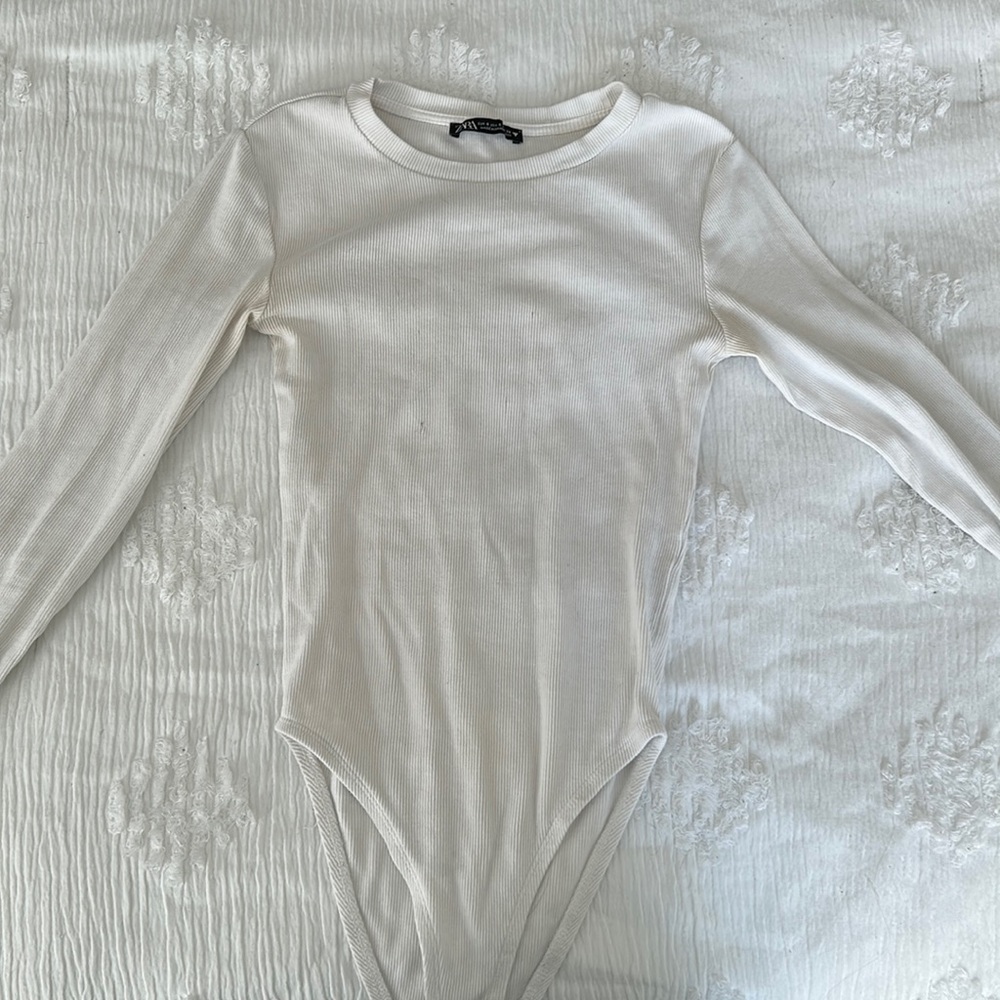 zara bodysuits